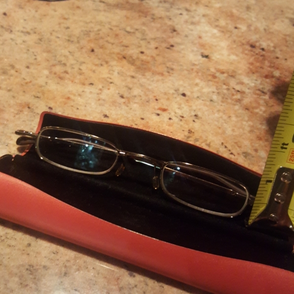 Reading Glasses (magnified )w/case sold on title - Picture 6 of 7